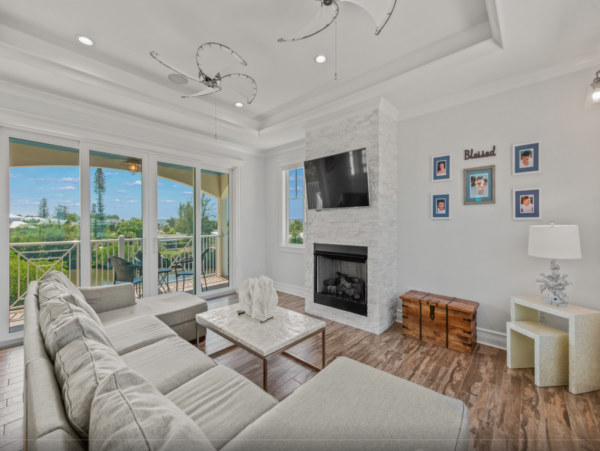 Luxury Anna Maria Island Vacation Pool Home Sleeps 8 Guests